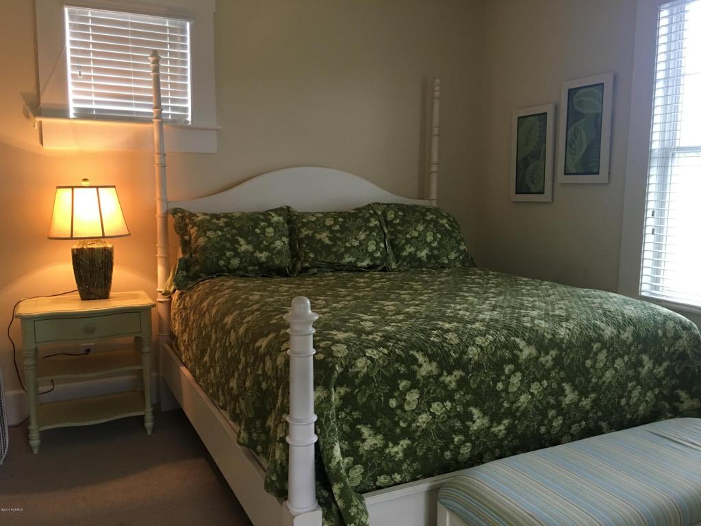 720 Federal Road, Bald Head Island, NC 28461