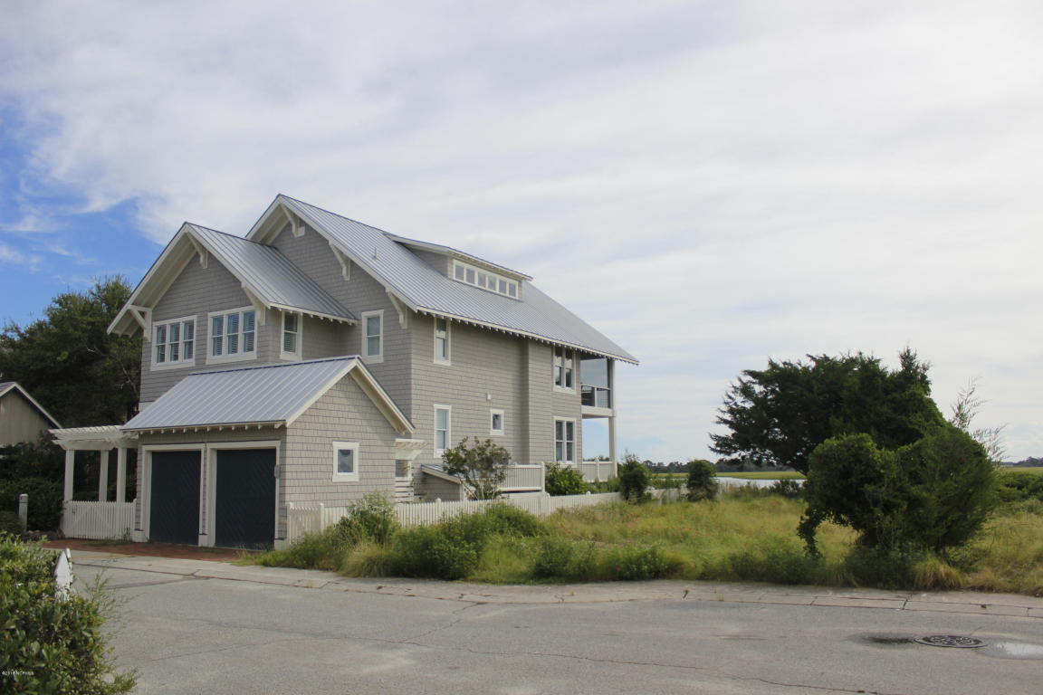 8 Leeward Court, Bald Head Island, NC 28461