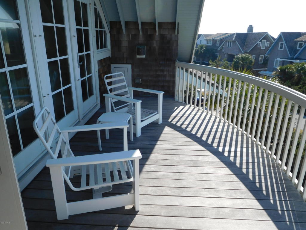 981 South Bald Head Wynd, Bald Head Island, NC 28461
