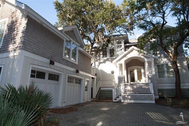 111 Bald Head Wynd, Bald Head Island, NC 28461