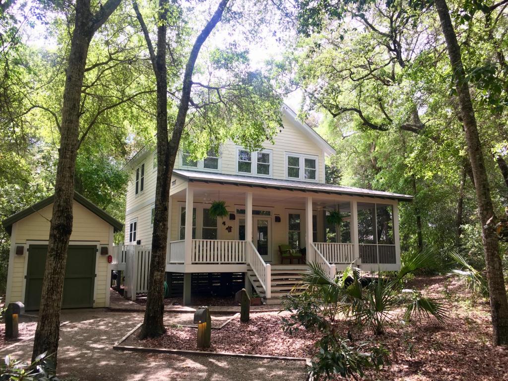 4 Live Oak Trail, Bald Head Island, NC 28461