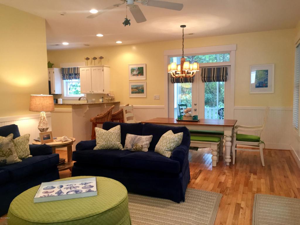 4 Live Oak Trail, Bald Head Island, NC 28461