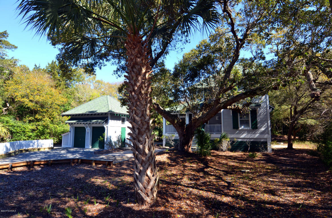 102 Edward Teach Wynd, Bald Head Island, NC 28461