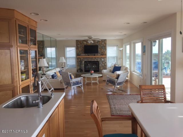 1265 Ocean Boulevard W, Holden Beach, NC 28462