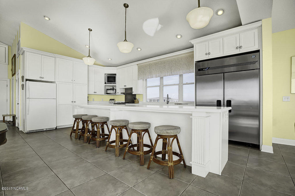 1365 Ocean Boulevard W, Holden Beach, NC 28462