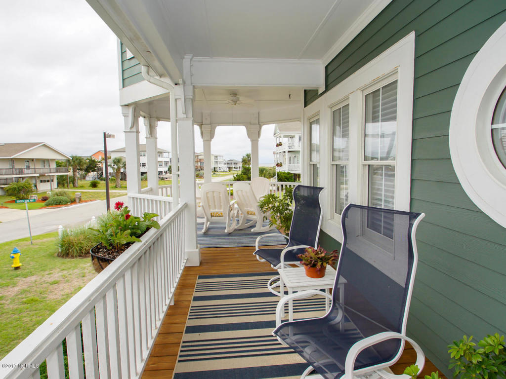 125 Ferry Road, Holden Beach, NC 28462