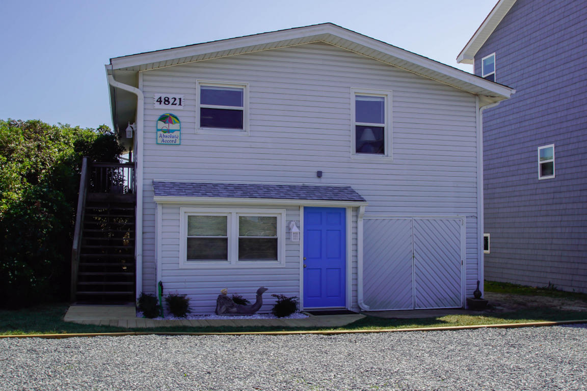 4821 Beach Drive, Oak Island, NC 28465