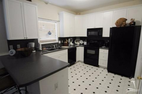 141 NW 3RD Street, Oak Island, United States 28465
