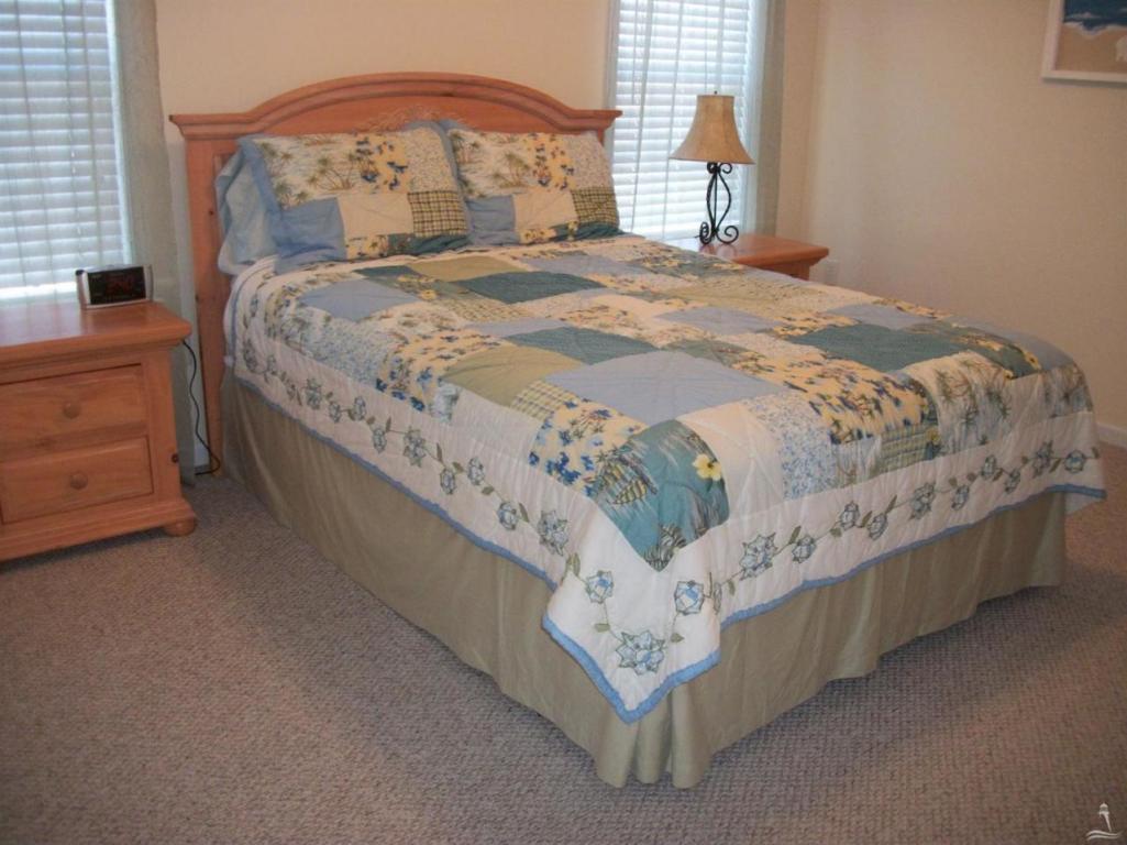 132 NE 30 Street, Oak Island, United States 28465