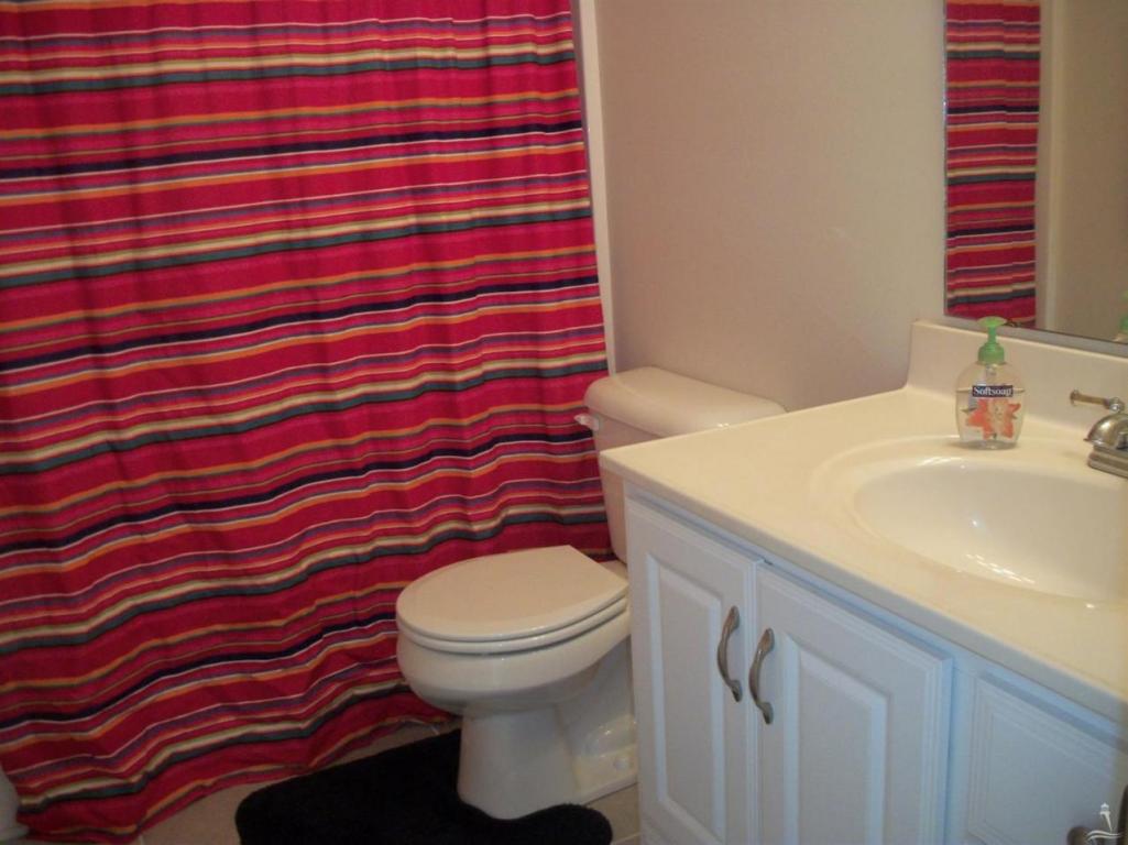 132 NE 30 Street, Oak Island, United States 28465