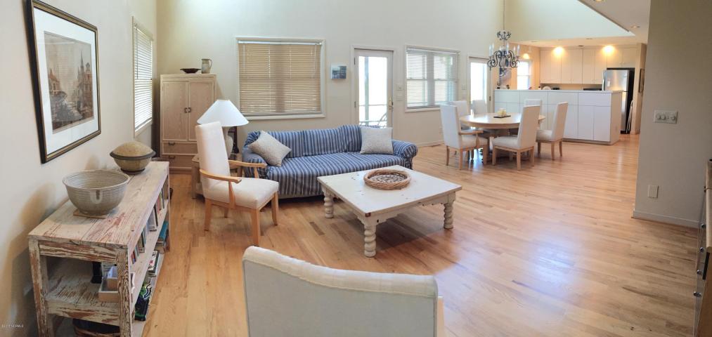 103 North Shore Dr E, Sunset Beach, NC 28468
