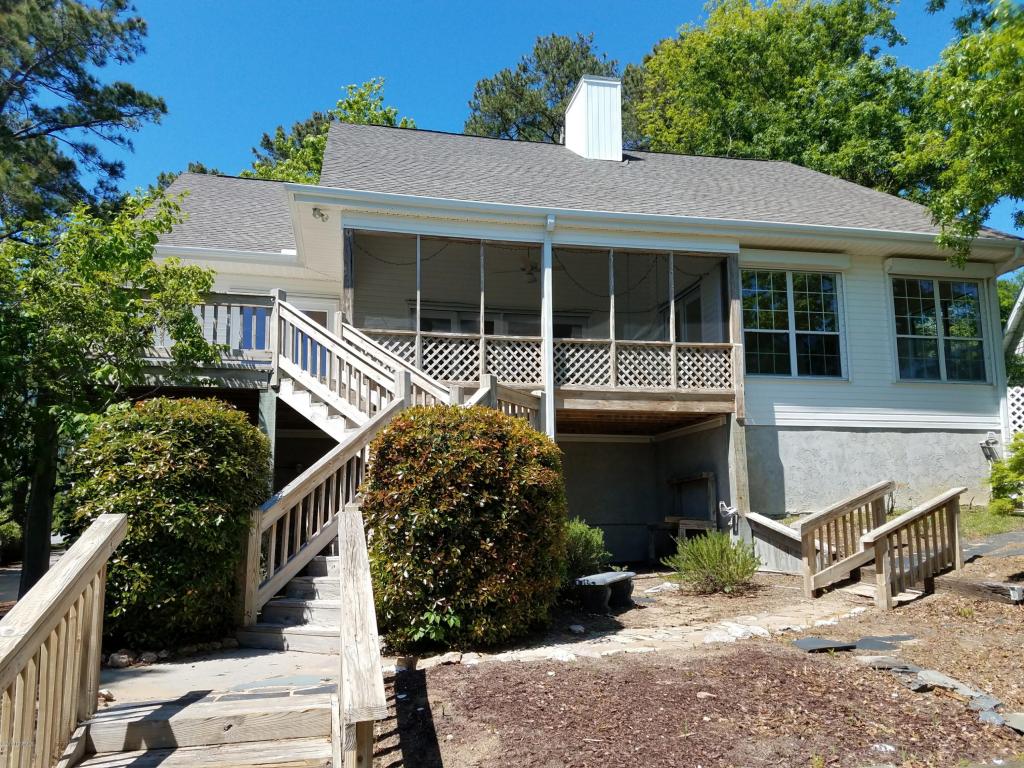 905 Shoreline Drive W, Sunset Beach, NC 28468