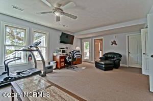 1723 Hemingway Dr., Ocean Isle Beach, NC 28469