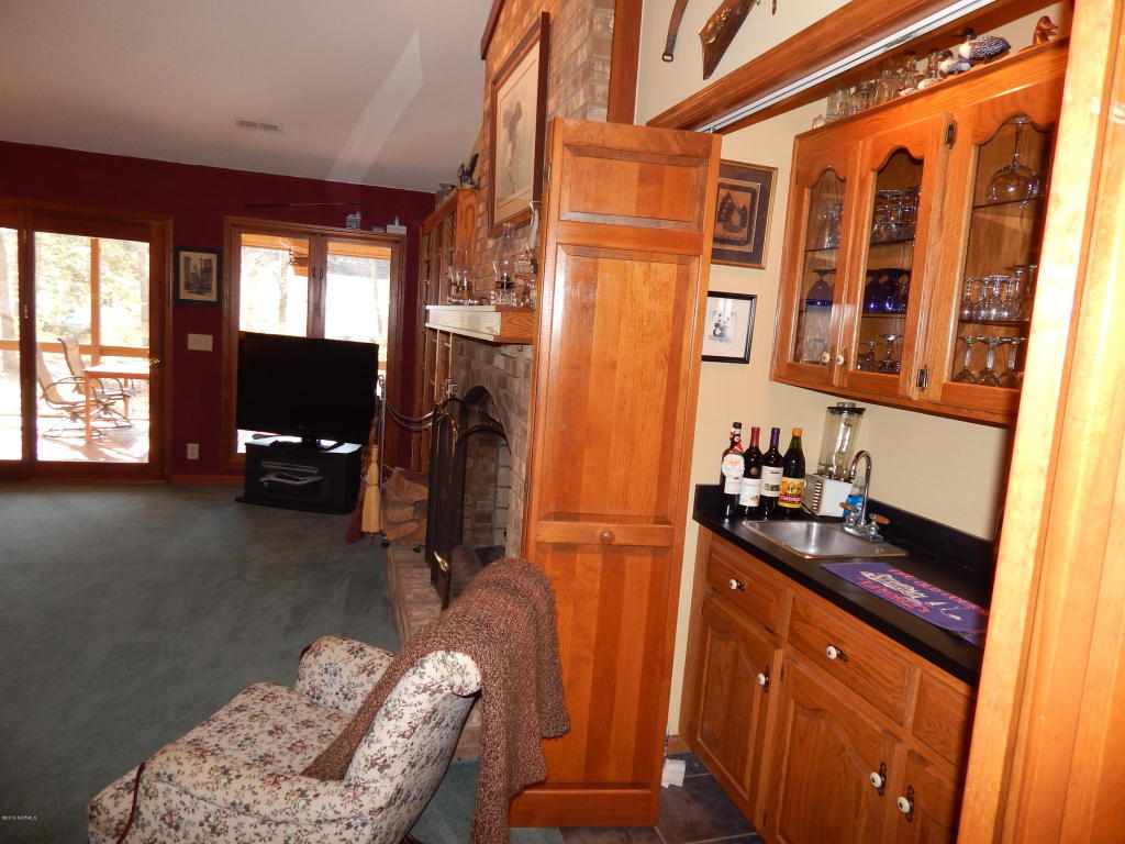 1635 Lake Forest Drive SW, Ocean Isle Beach, NC 28469