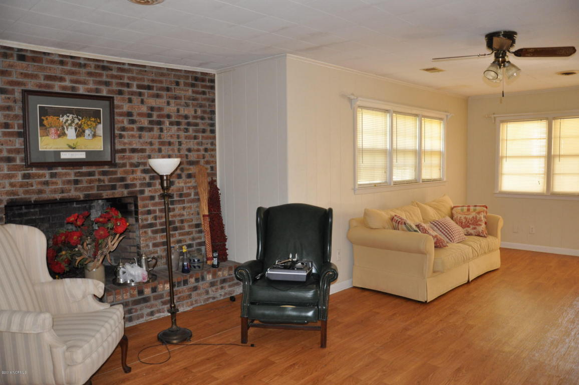 5380 Beach Drive SW, Shallotte, NC 28470