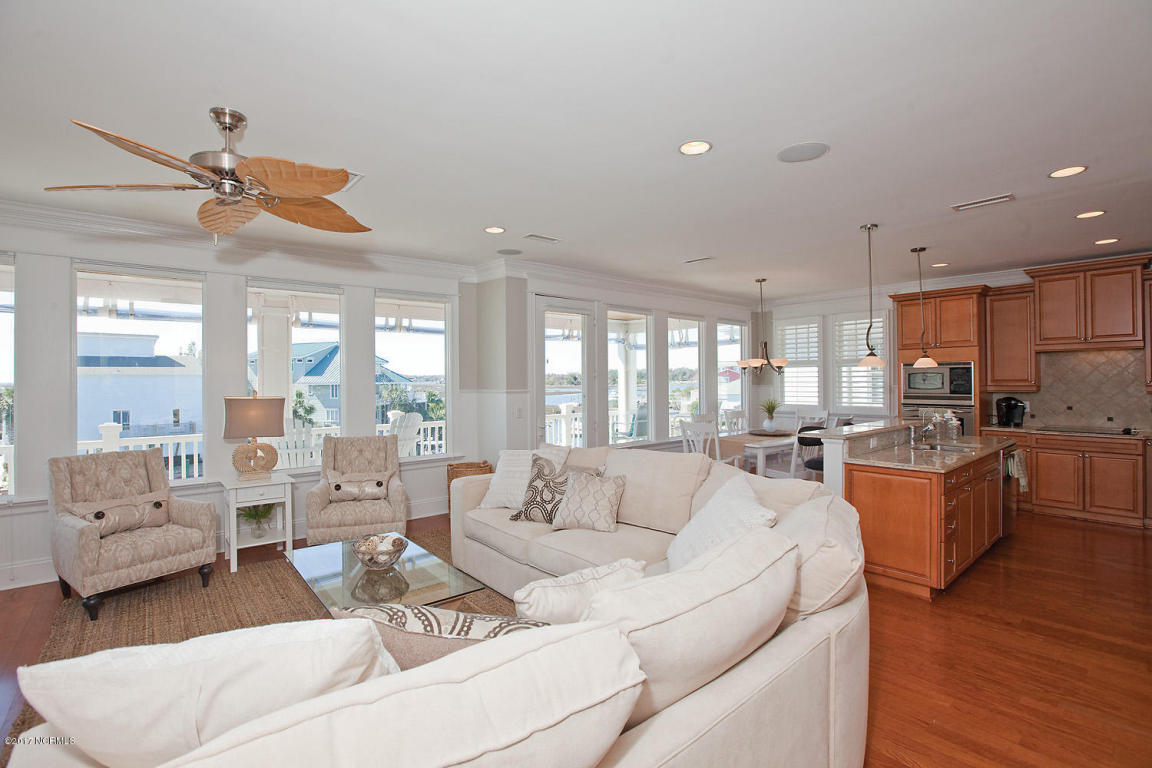 316 Causeway Drive, Wrightsville Beach, NC 28480