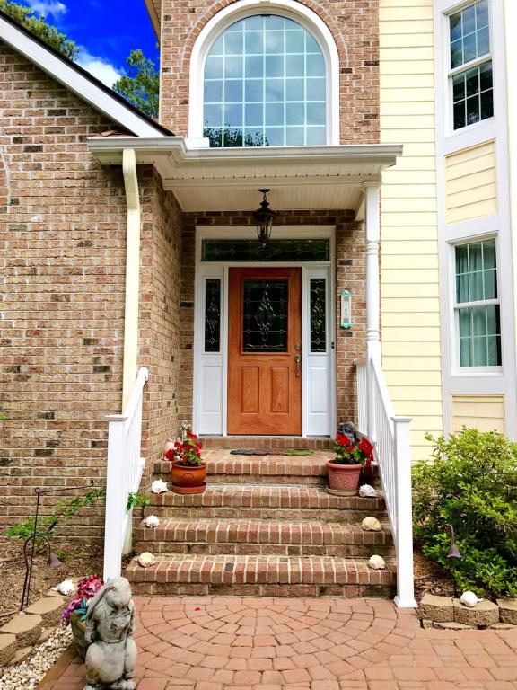 103 Aspen Court, Pine Knoll Shores, NC 28512