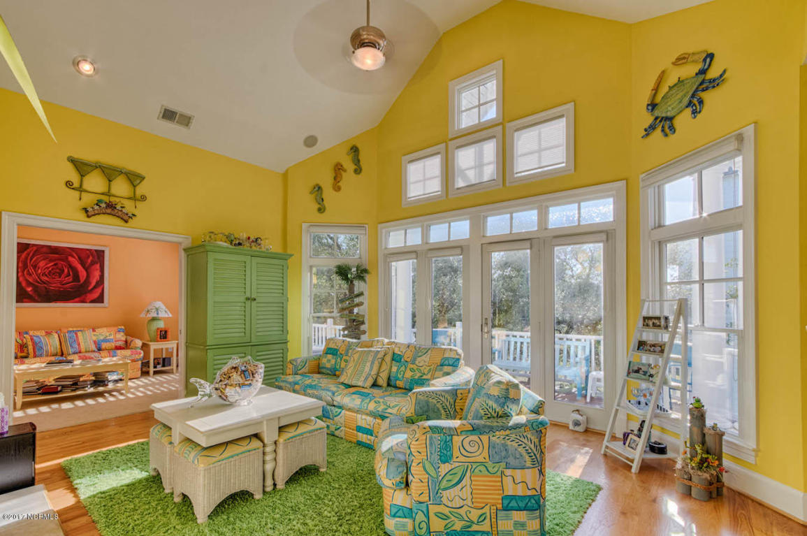 113 Soundside Drive, Atlantic Beach, NC 28512