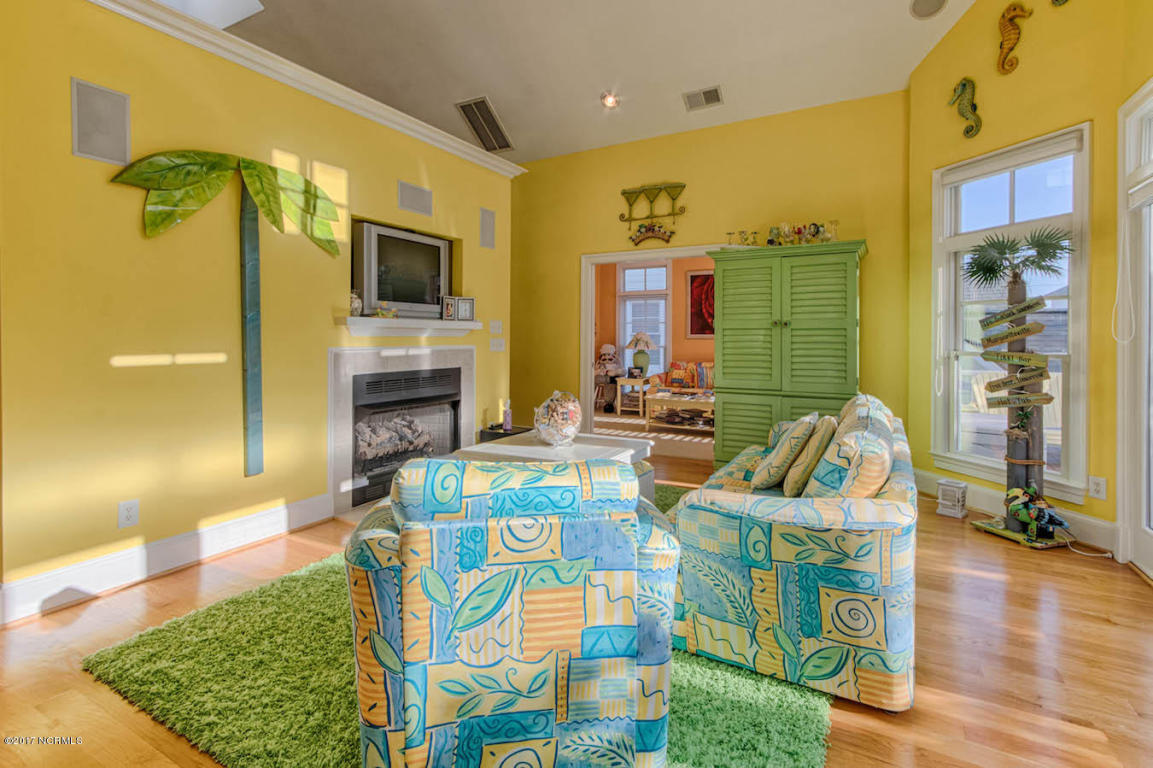 113 Soundside Drive, Atlantic Beach, NC 28512