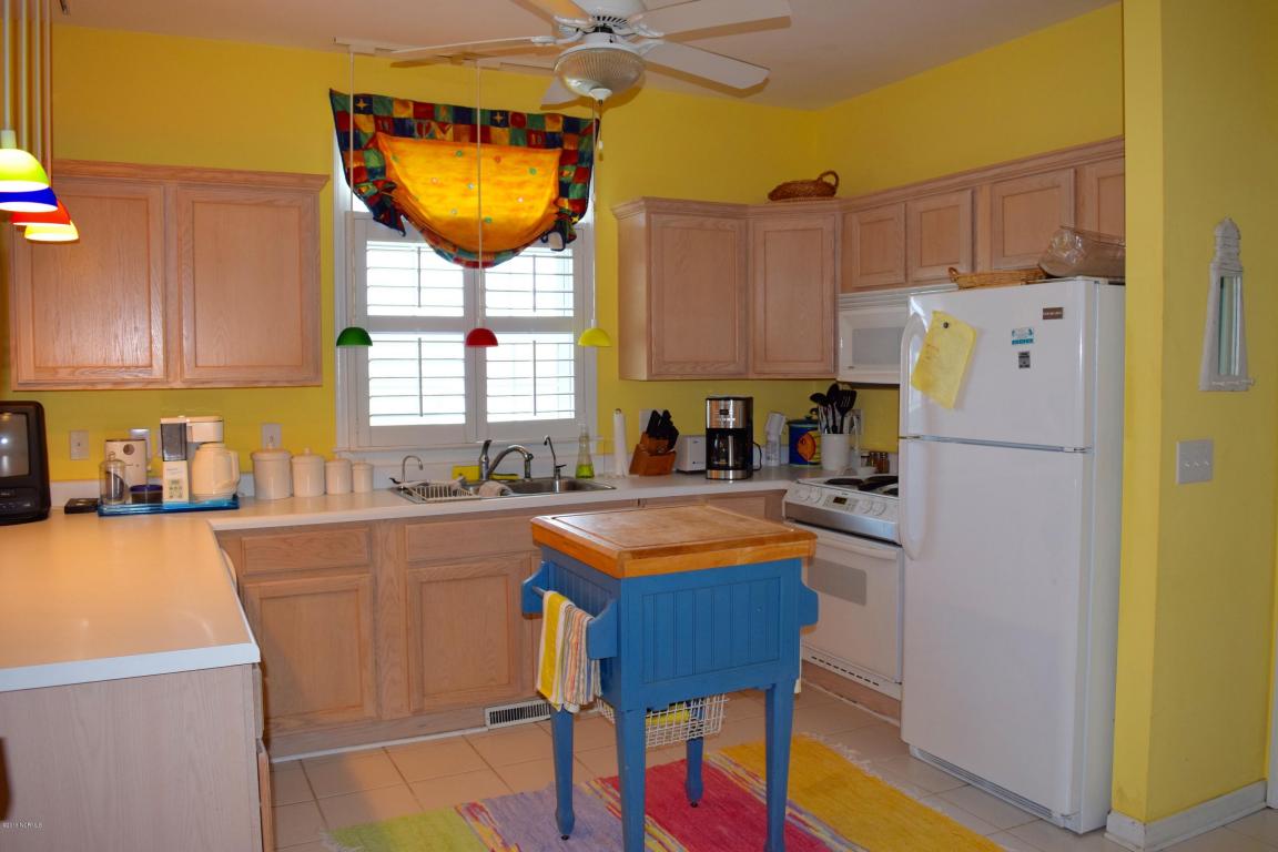 102 Sandridge Drive, Atlantic Beach, NC 28512