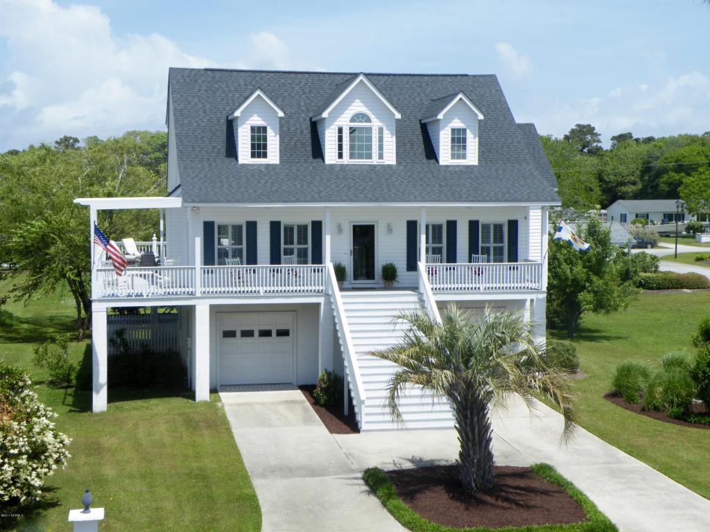 109 Taylors Creek Lane, Beaufort, NC 28516