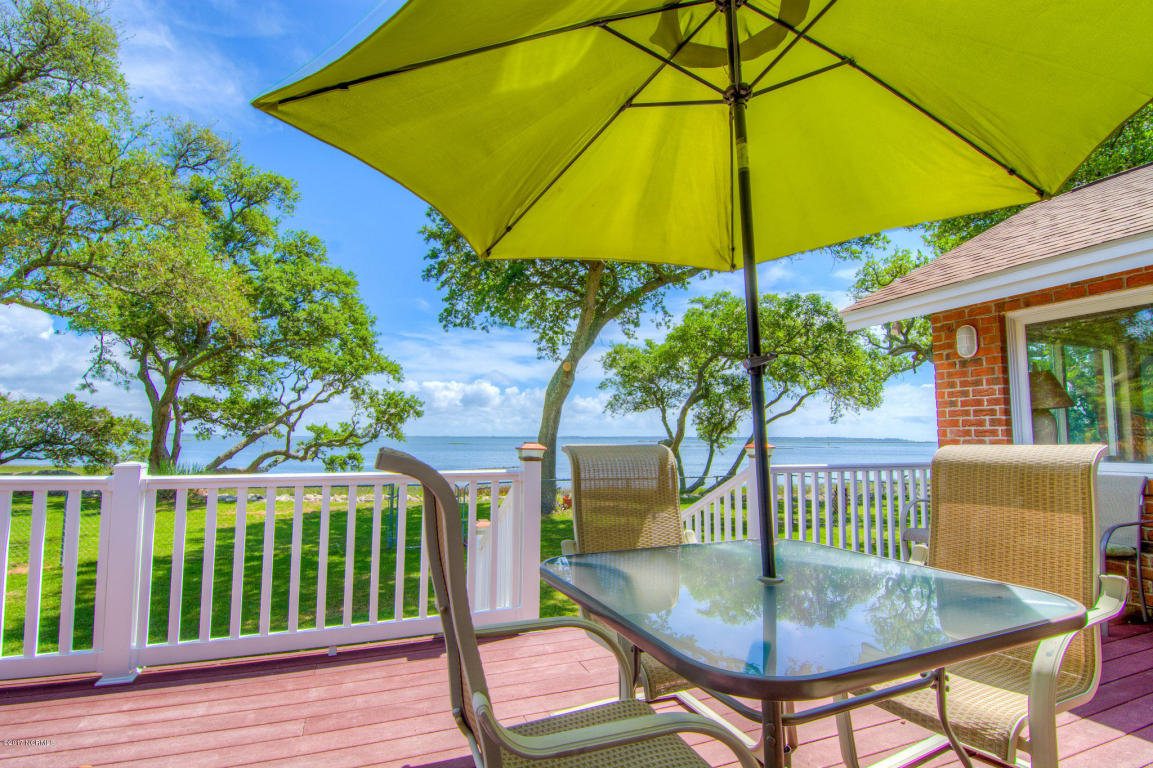 199 Shore Drive, Beaufort, NC 28516