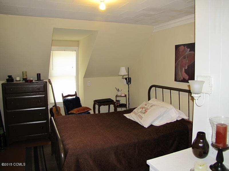 207 Moore Street, Beaufort, NC 28516