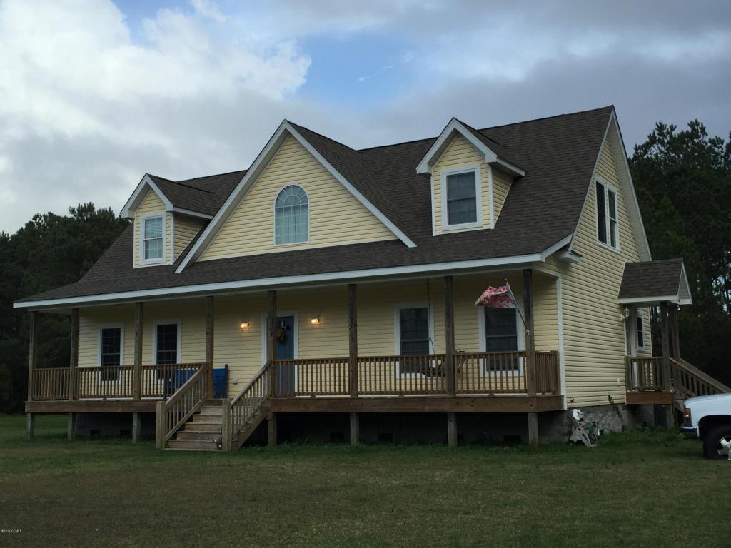 153 Straits Point Road, Beaufort, NC 28516