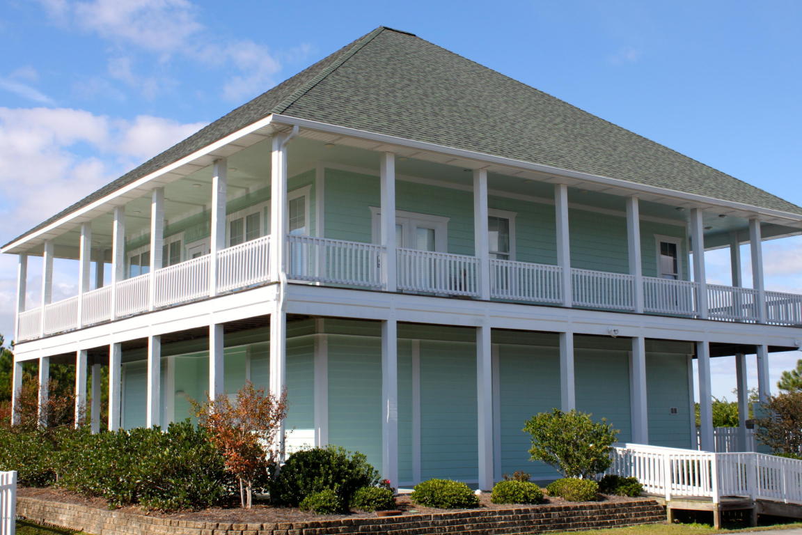 705 Captains Point, Beaufort, NC 28516