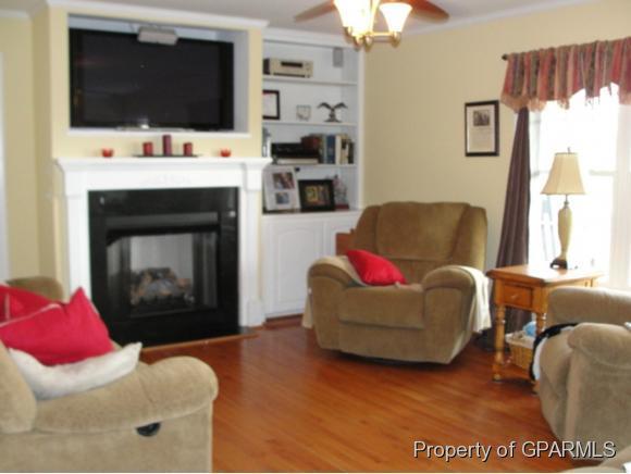 1095 Nc Highway 118, Grifton, NC 28530