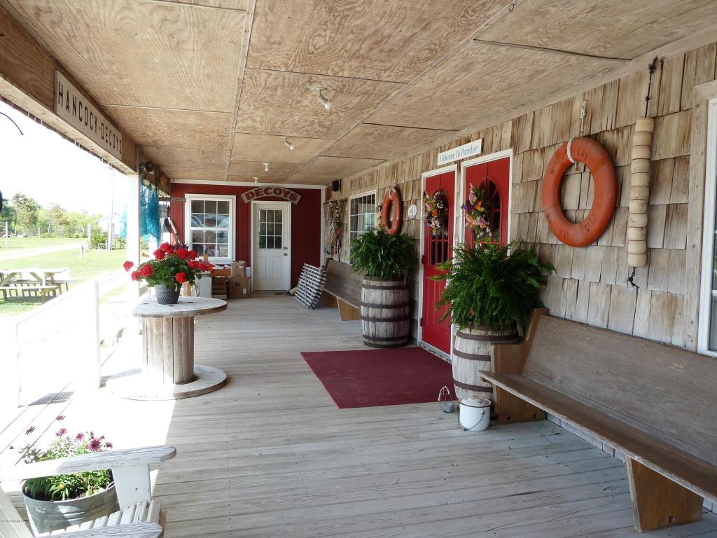 1355 Island Road, Harkers Island, NC 28531