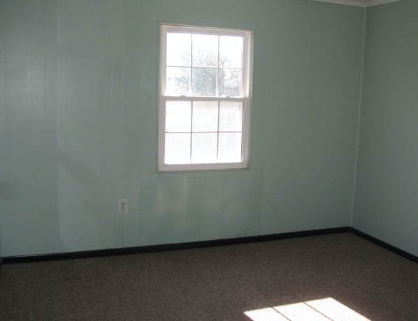 110 Riegel DrHubert, NC, 28539Onslow County