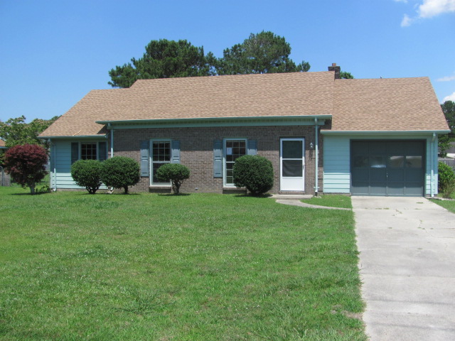 276 Riggs RdHubert, NC, 28539Onslow County