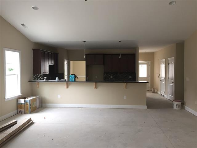 102 RIDGEPATH LANE, Hubert, United States 28539