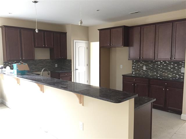 102 RIDGEPATH LANE, Hubert, United States 28539