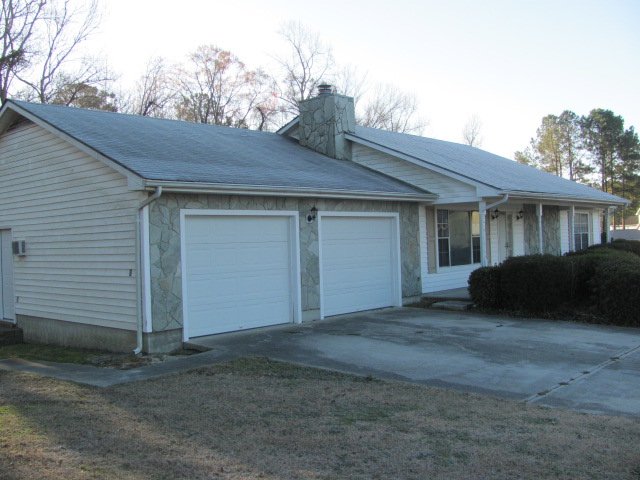 523 Fox Run RdJacksonville, NC, 28546Onslow County