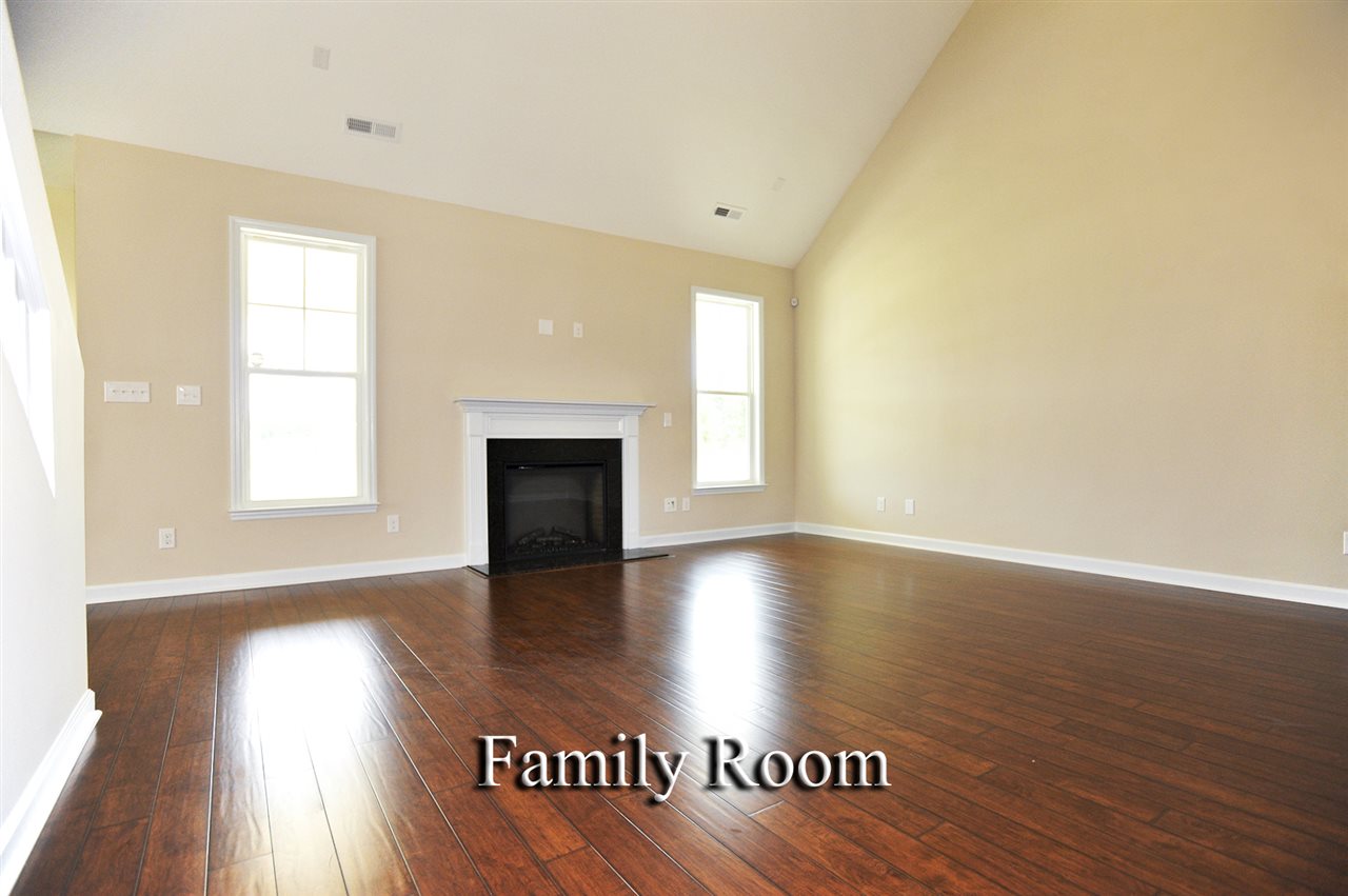 615Drummond Grove Lane, Jacksonville, United States 28546