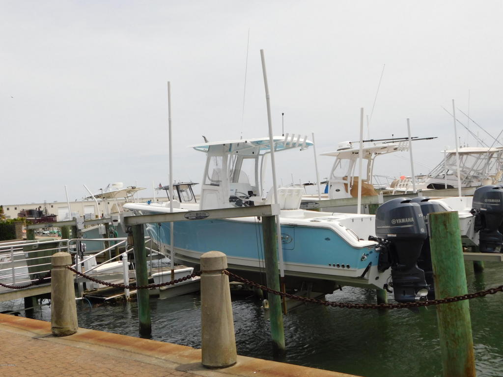 311 Arendell Street, Morehead City, NC 28557