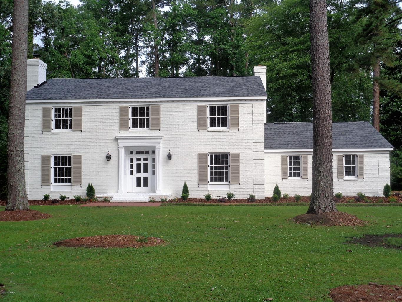 211 Fairway Drive, Trent Woods, NC 28562
