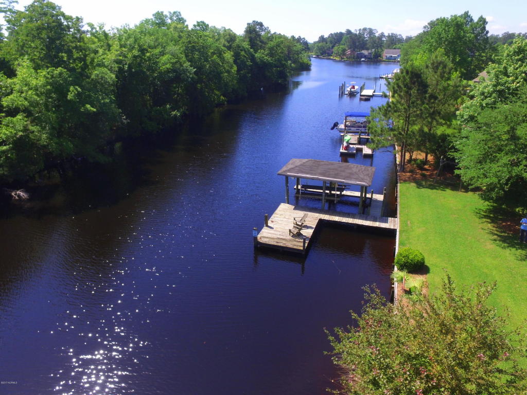 2406 Harbor Island Road, New Bern, NC 28562