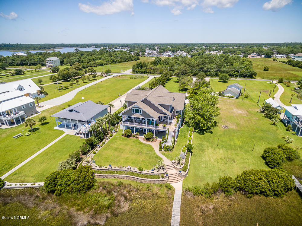 291 Live Oak Road, Newport, NC 28570