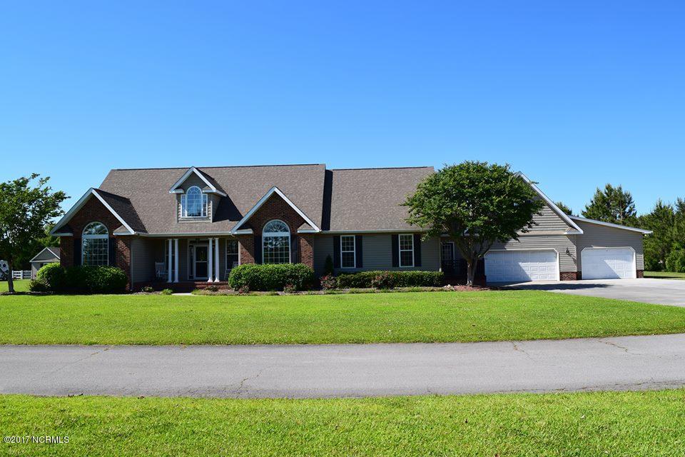 478 Newport Loop Road, Newport, NC 28570