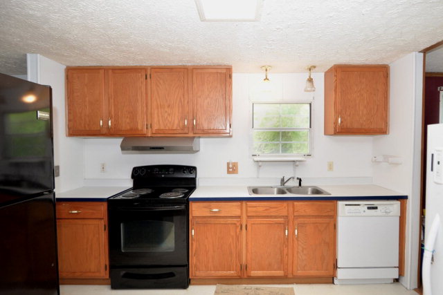3136 NC HWY 111 S, Seven Springs, NC 28578