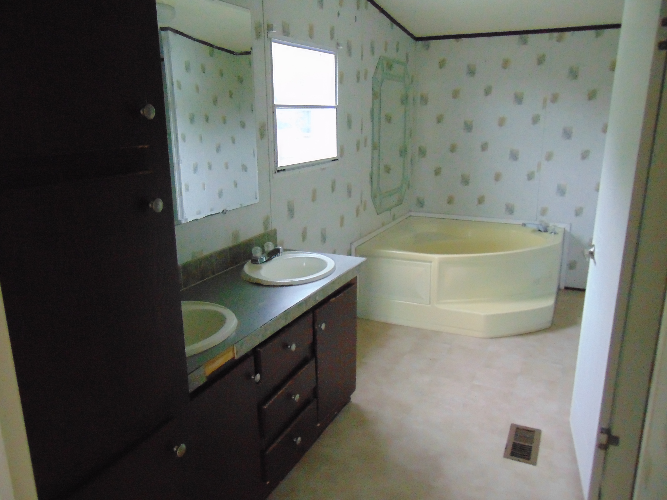 3354 Hwy 903 SSnow Hill, NC, 28580Greene County