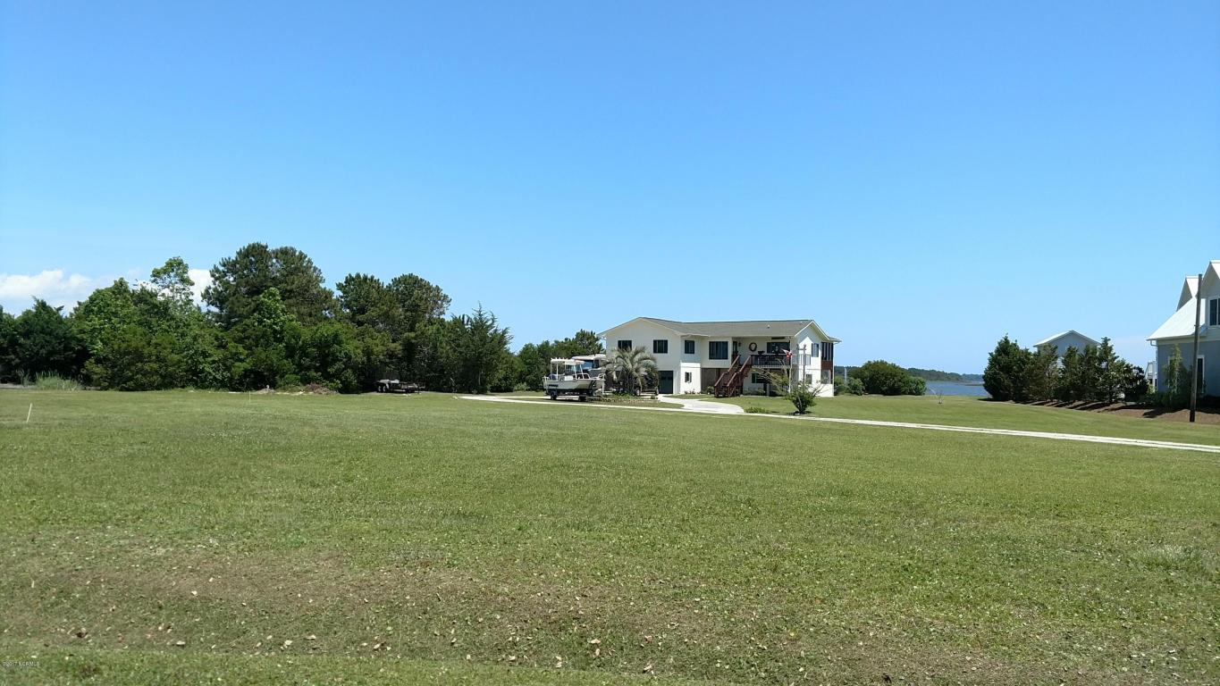 309 Easy Street, Cape Carteret, NC 28584