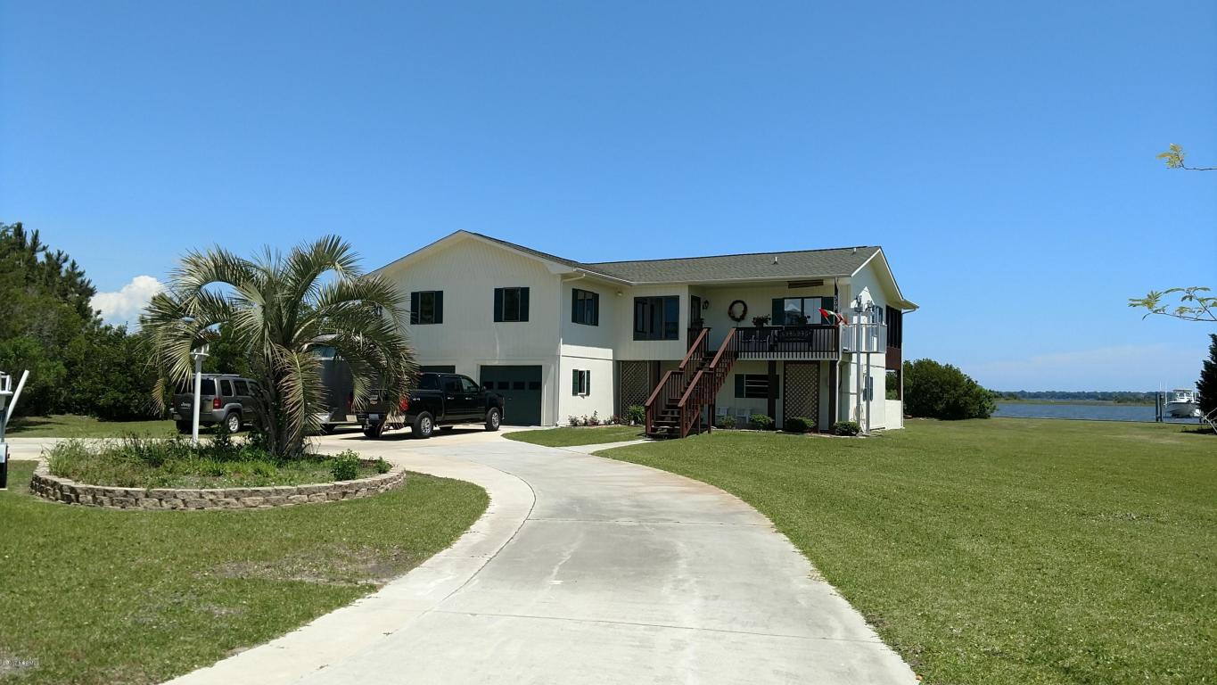 309 Easy Street, Cape Carteret, NC 28584
