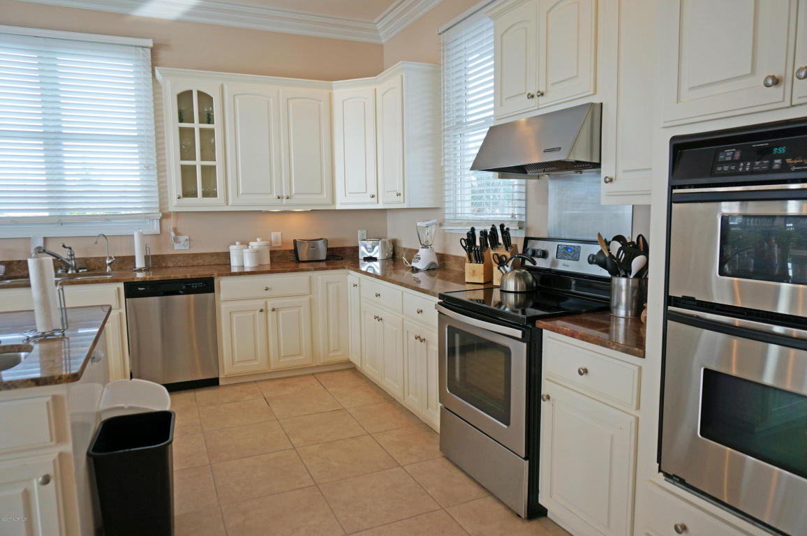 115 Janell Lane, Emerald Isle, NC 28594