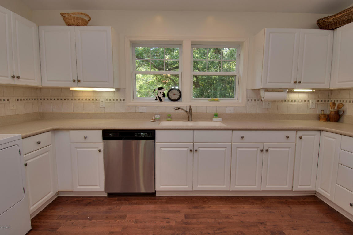 5714 Landing Court, Emerald Isle, NC 28594