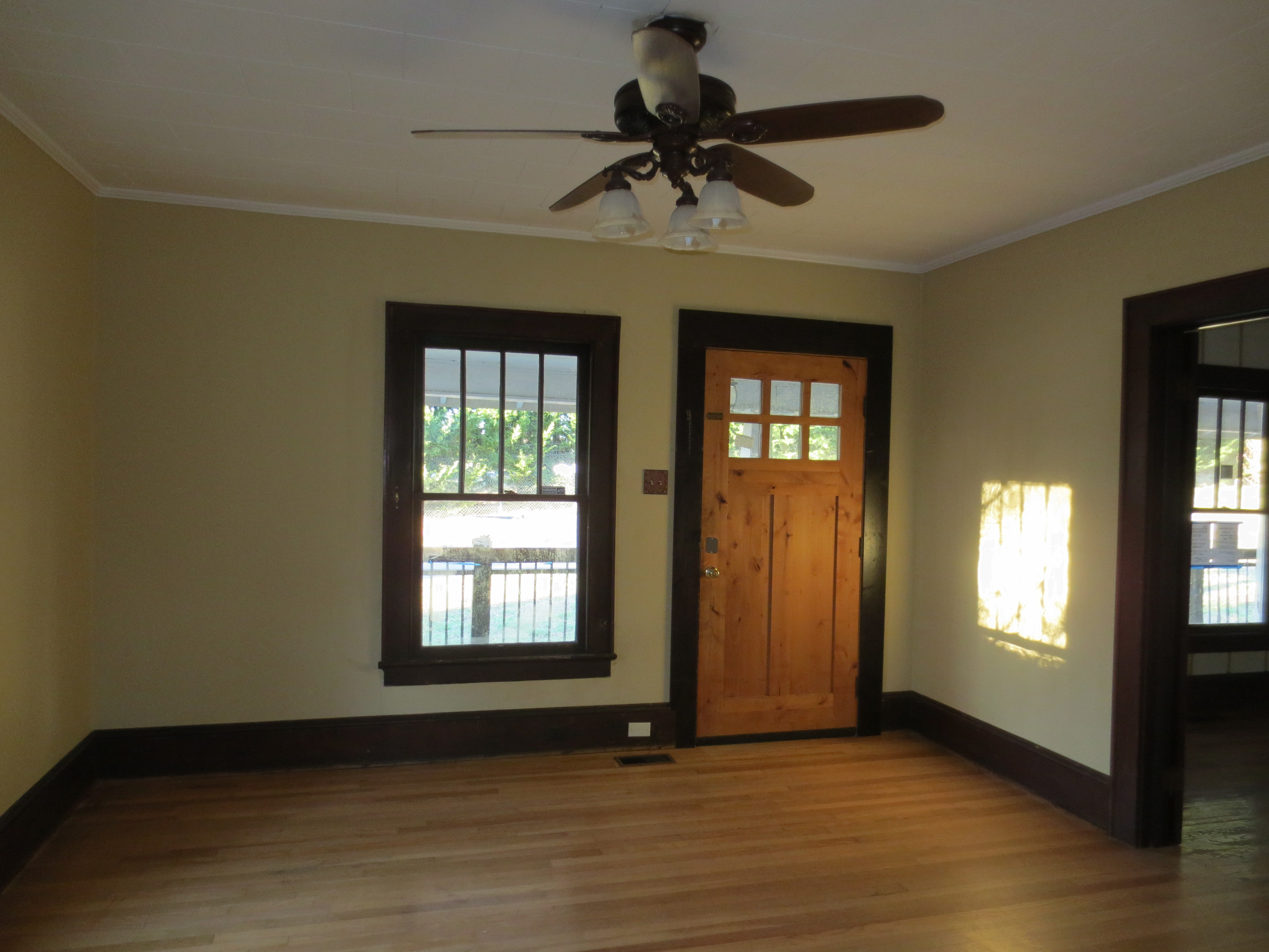 1323 3rd Ave NWHickory, NC, 28601Catawba County