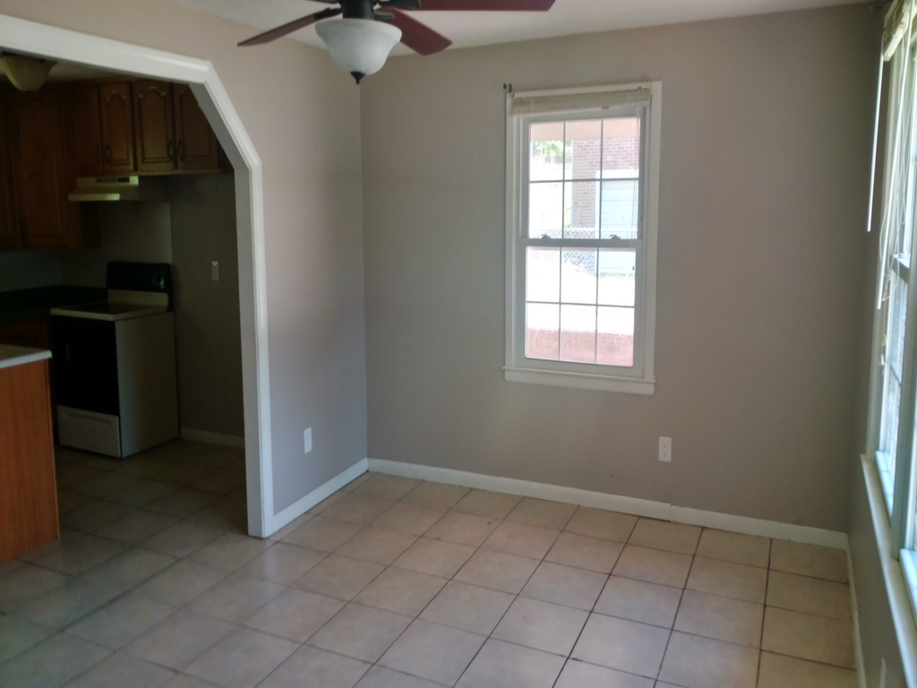2737 33rd Ave NEHickory, NC, 28601Catawba County